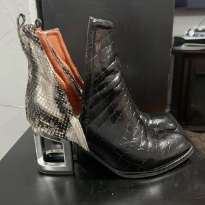 Rare Jeffrey Campbell Orwell Snake/ Crocodile Booties